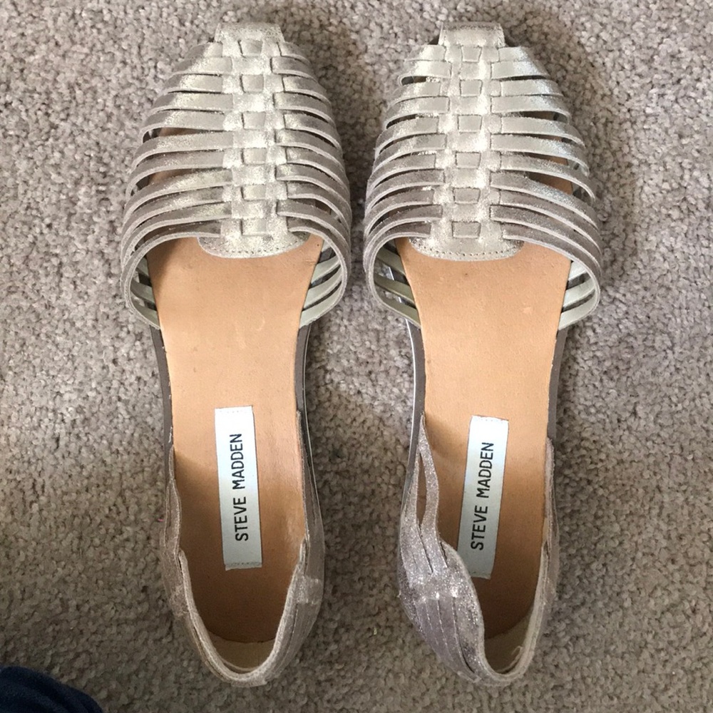 Steve Madden gold flats